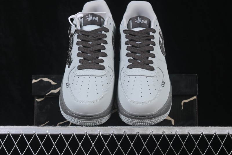 Nike Air Force 1 '07 Low Low-Top Casual Sneakers - RJ1988-007