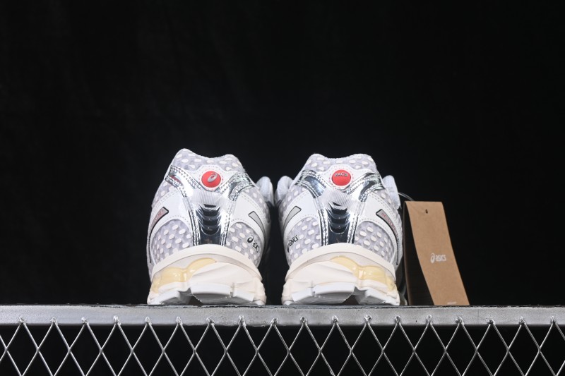 Asics Gel-Nimbus 12.1 Retro Breathable Casual Shoes Cushioned Men's Wear-Resistant Running Shoes - 1203B001-100