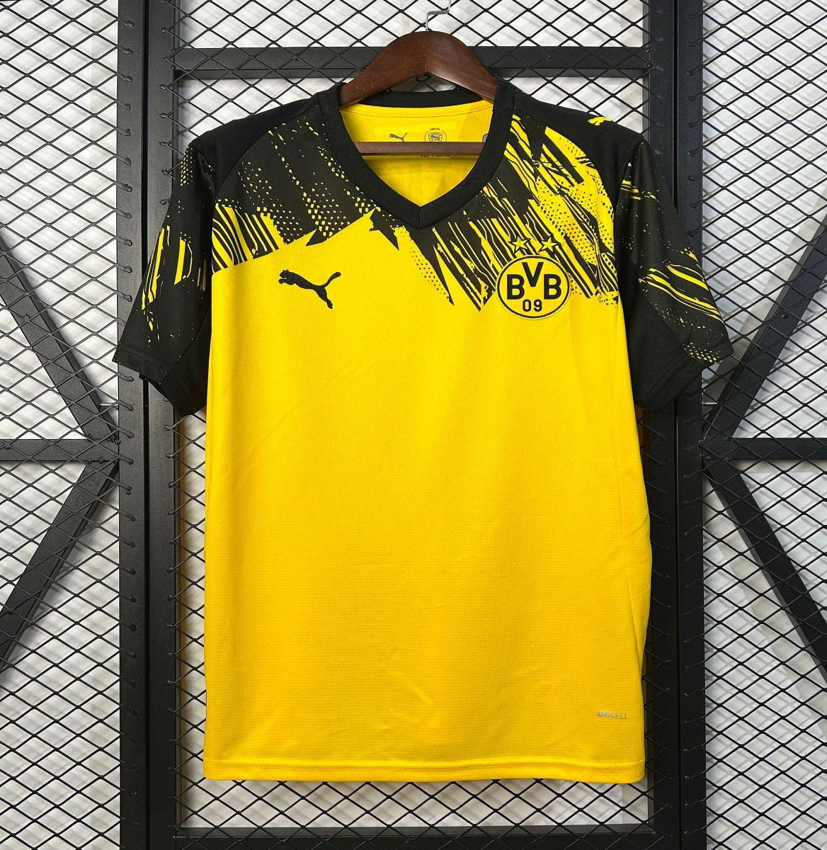 25/26 Borussia Dortmund Home Jersey